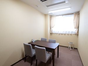 居室のダイニングセット