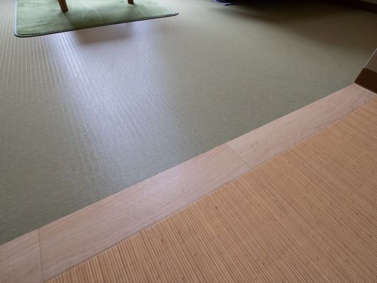 清潔な和室の床