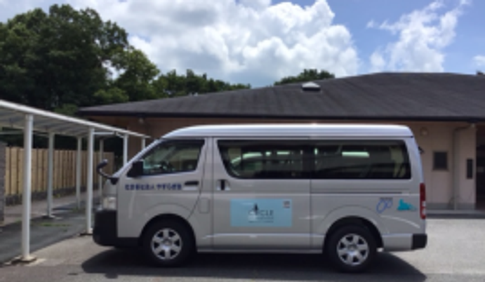 送迎車両の外観