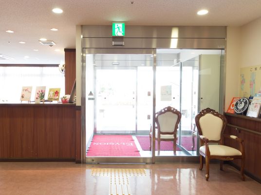 応接セットのフロント入口