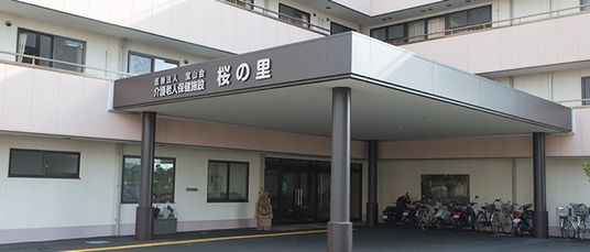 広々としたエントランス