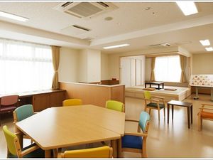 明るい共有食堂  