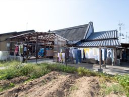 晴れた日の洗濯スペース