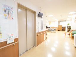 明るい広々共有スペース