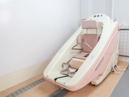 最新設備の浴室