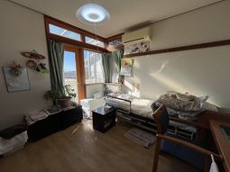 自然光が差し込む部屋