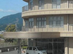 山が見える入口