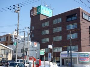 都市部の建物外観