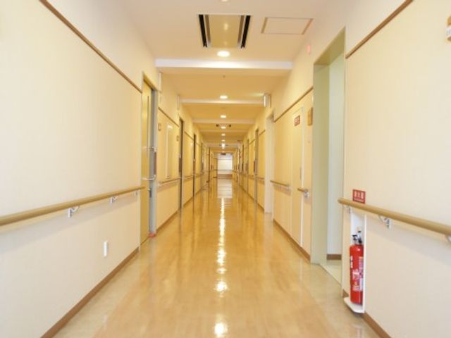 清潔感のある廊下