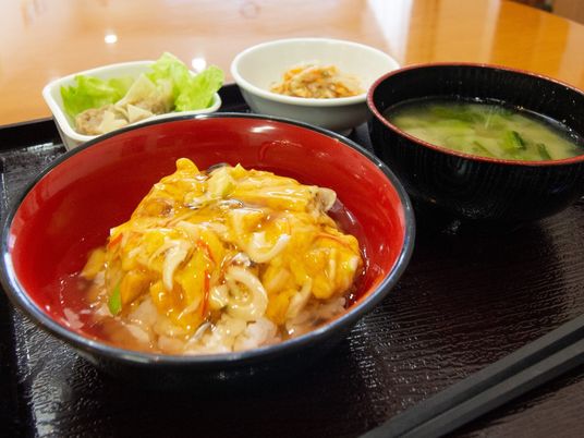  美味しそうな定食  
