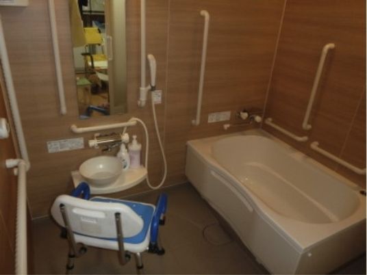 介助用浴室の設備