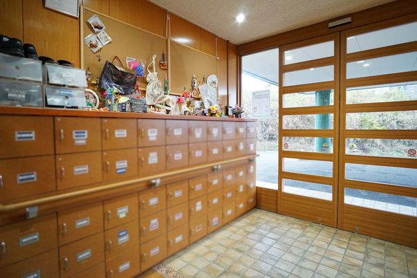 エントランスの郵便受け