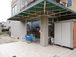 施設の入り口エリア