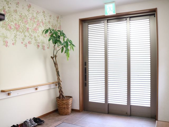玄関ホールの一角