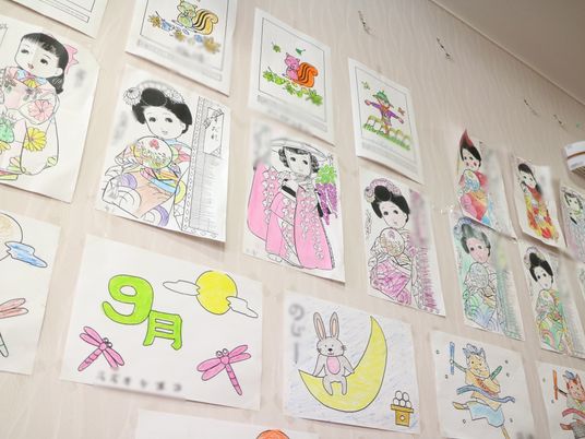 色鮮やかな手作りイラスト