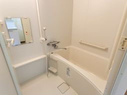 清潔な浴室設備