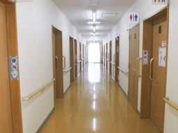 長い廊下