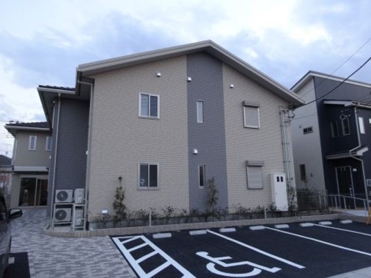 清潔感のある建物外観