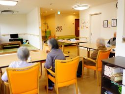 居心地の良い明るい休憩室