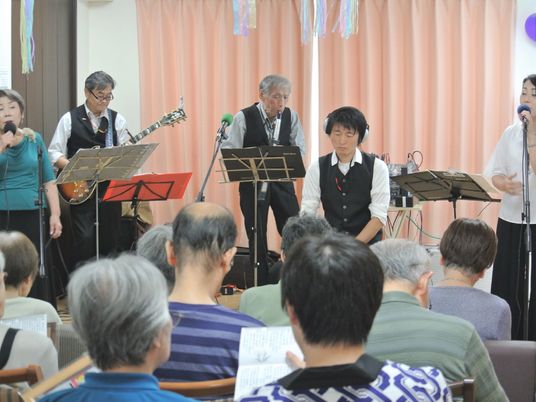 多世代音楽イベント