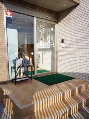 入り口のハイコントラスト