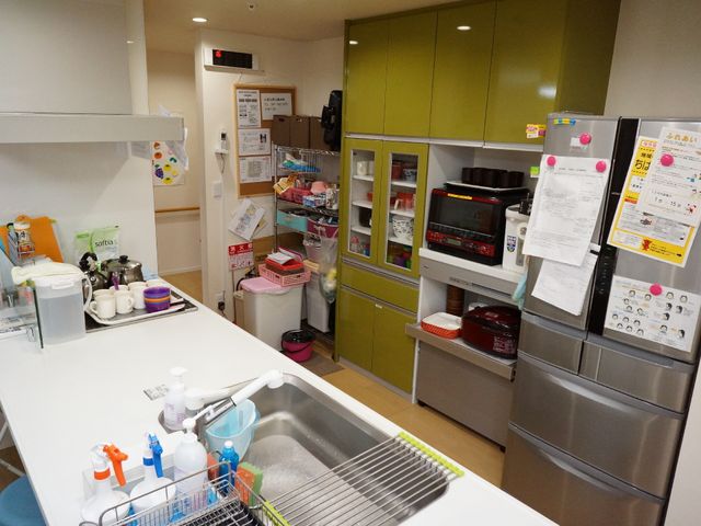 整備されたキッチン キッチン 清潔で整理整頓されたキッチン空間です。日々の料理が快適に行えるよう配慮されています。