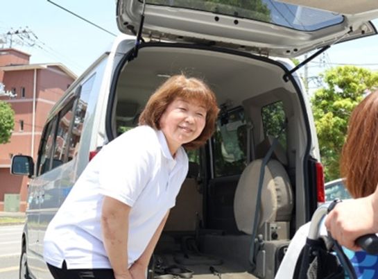 車椅子対応の車両  