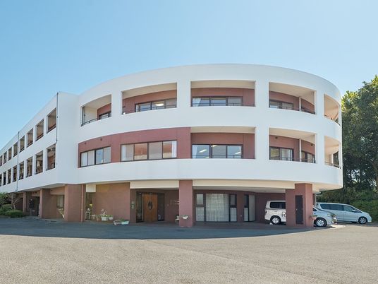 円形の外観建物  