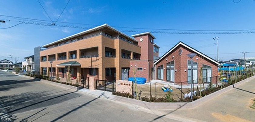 三階建ての外観