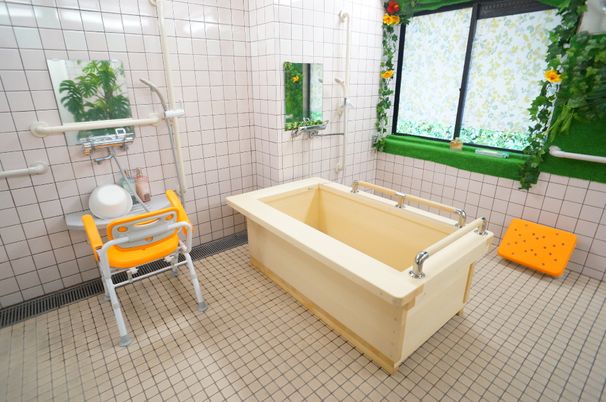 バリアフリー浴室設備