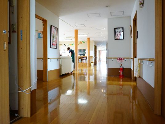 廊下の綺麗な佇まい