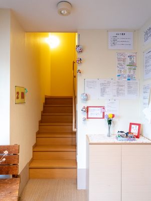 階段のある廊下