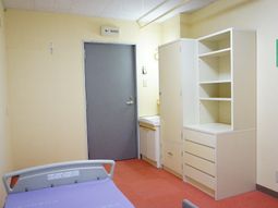 居室のシンプルな内装