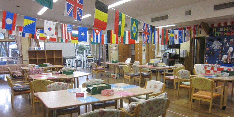 多国籍な飾りの室内