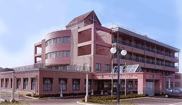 広々とした施設外観