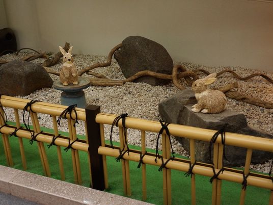 和風デザインの中庭風景