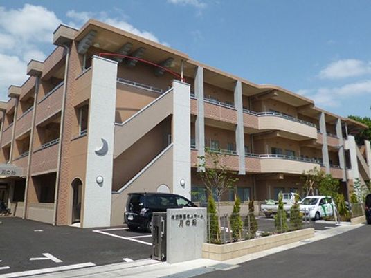 外観の建物正面  