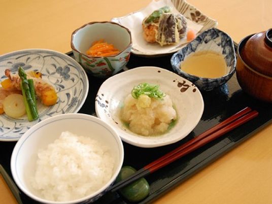 栄養バランスを考えた食事