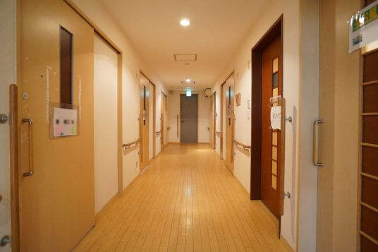 清潔感のある廊下