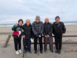 浜辺での楽しむ様子