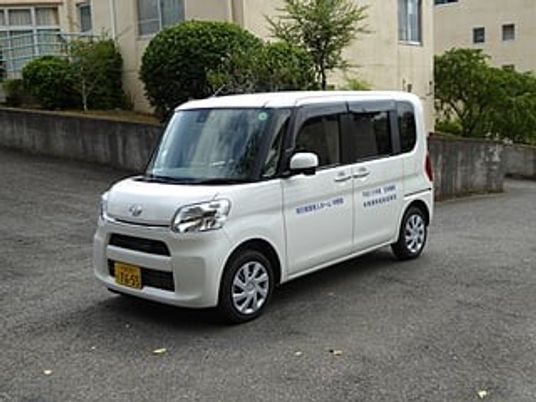 送迎車の外観  