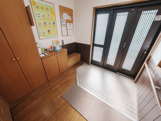 明るいエントランス