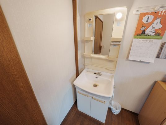 清潔な洗面台