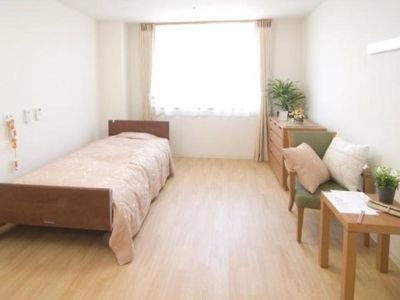 ゆったり明るい居室