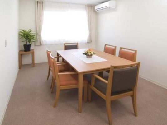 共有ダイニングスペース