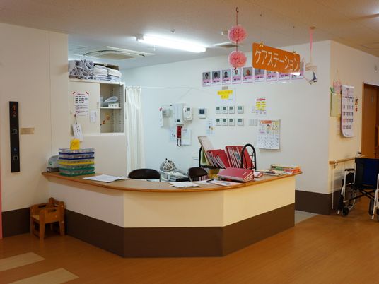 受付と情報コーナー