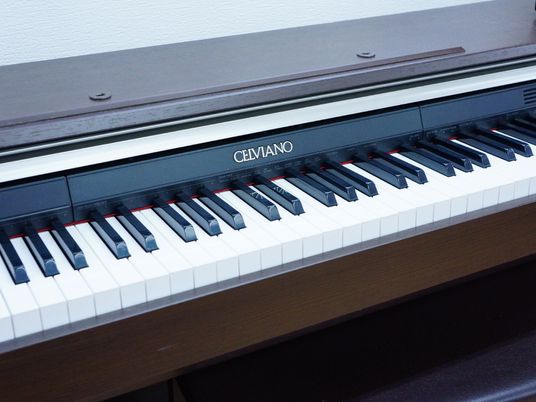 エレクトリックピアノの鍵盤