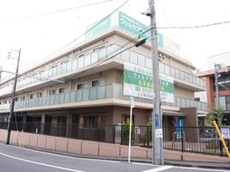 清潔な外観の建物