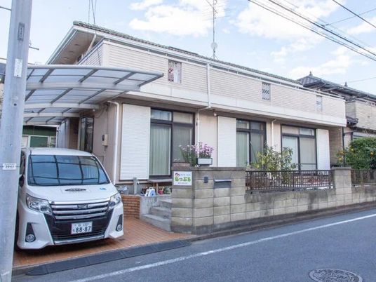 住宅型施設の外観  