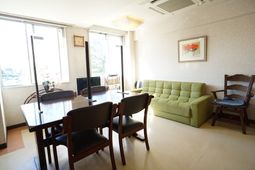 快適なラウンジ空間